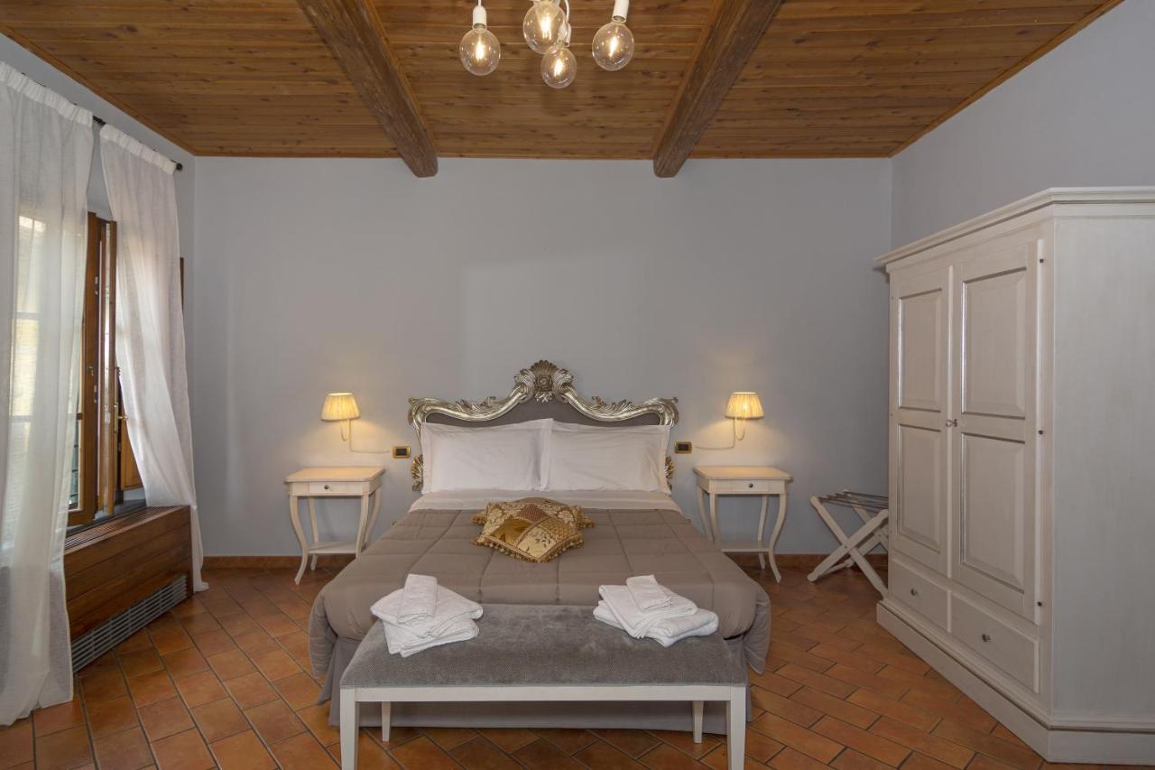 Rinascimento Couette-café 3*