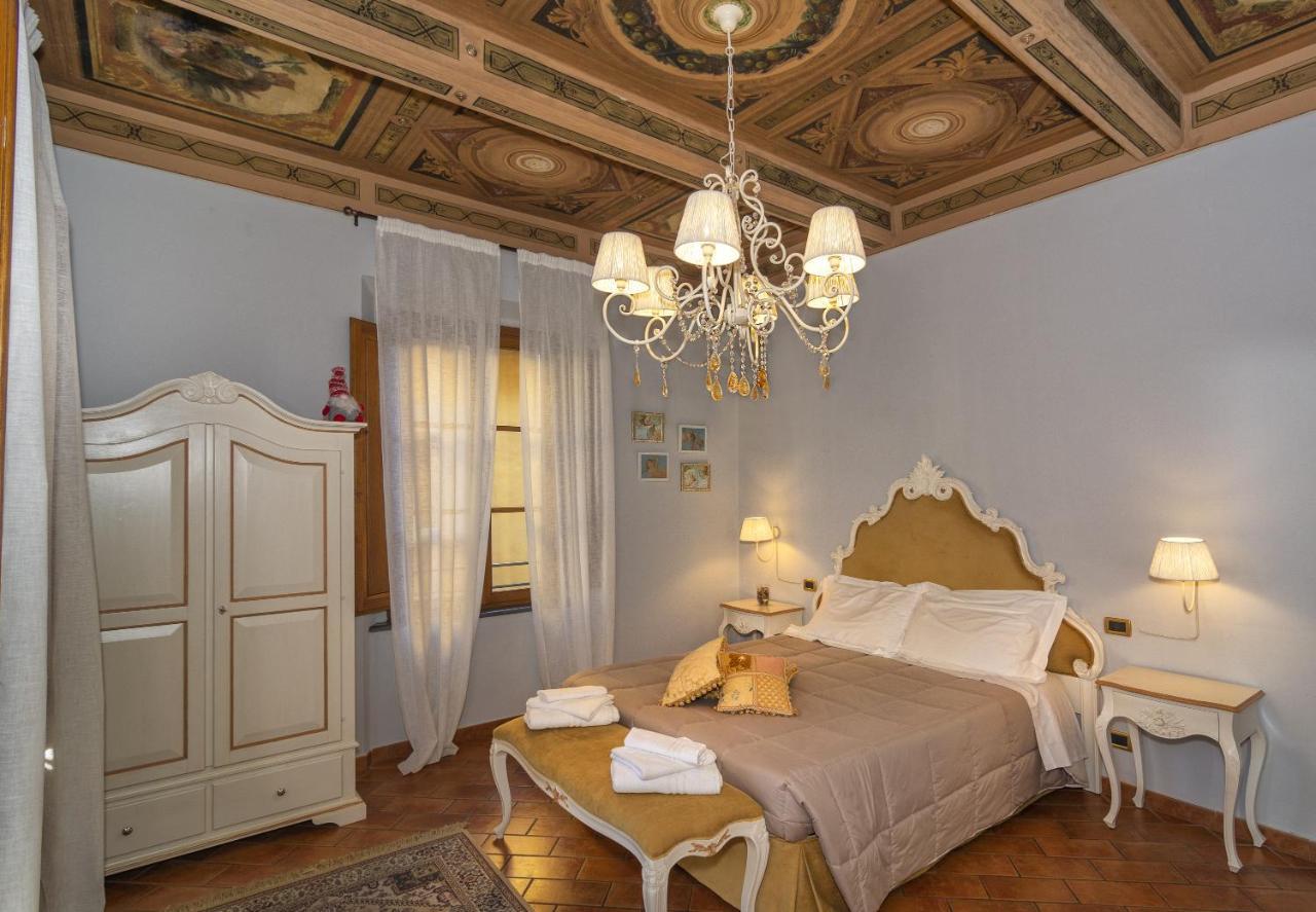 Couette-café Rinascimento 3*